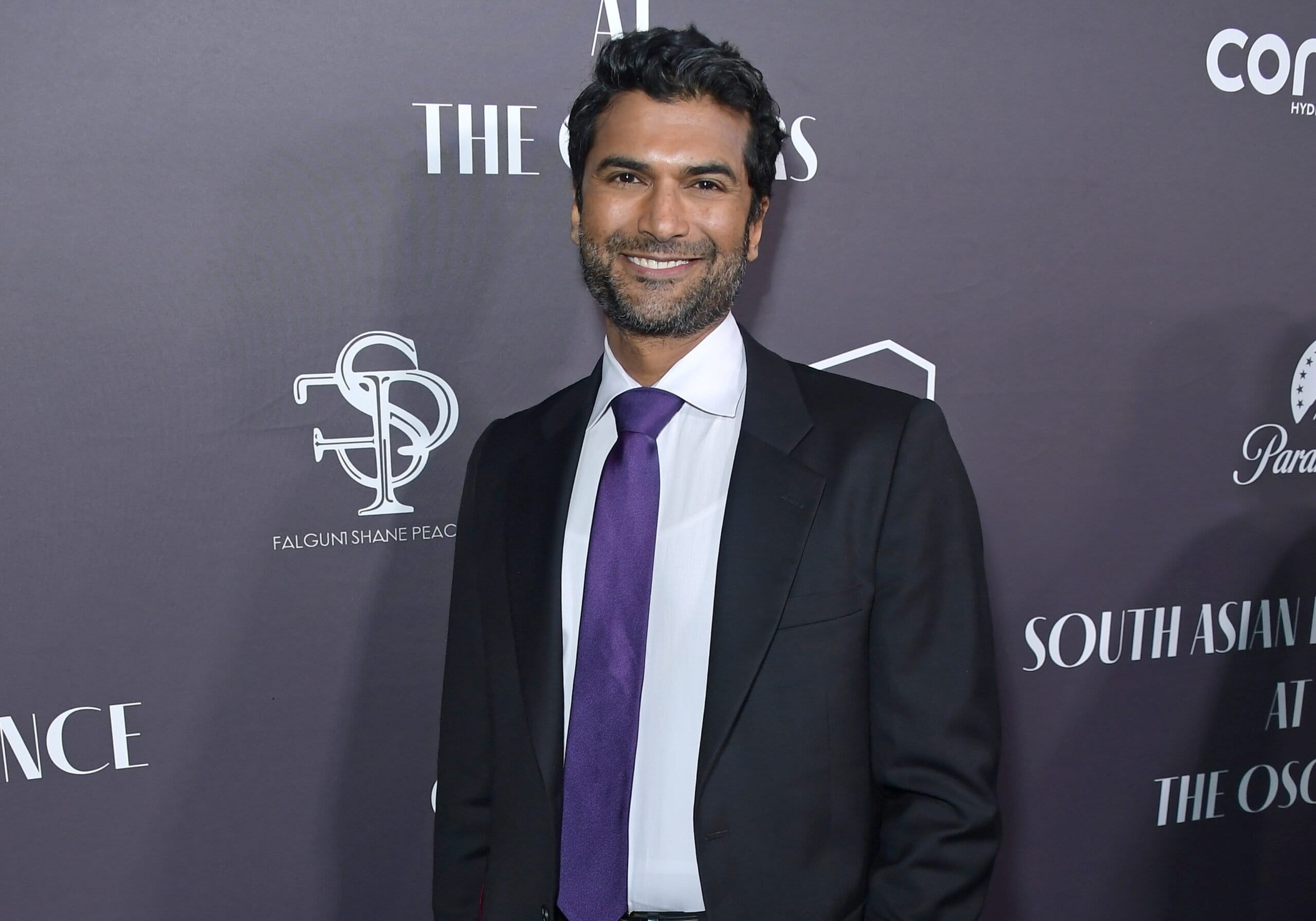 Sendhil Ramamurthy será Nefertari Cobra en One Piece